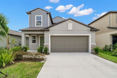 2562 Leonia Ln, ZEPHYRHILLS, FL, 33541-8437 | Card Image