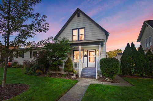633 Prospect Ave, Fort Wayne, IN, 46805-4015 | Card Image