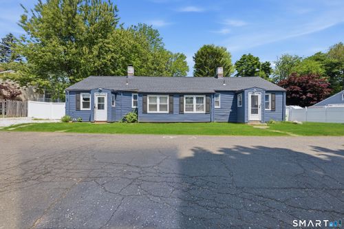 68-66-68 Alexander Dr, Bridgeport, CT, 06606-4901 | Card Image