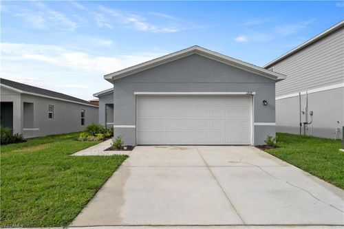 870 Friendship Cir, LABELLE, FL, 33935-4344 | Card Image