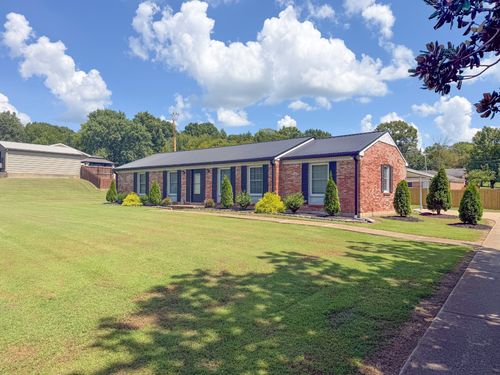 201 Glendale Dr, Pulaski, TN, 38478-5102 | Card Image
