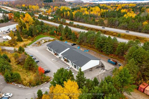 2-17 Northland Lane, Huntsville, ON, P1H1M4 | Card Image