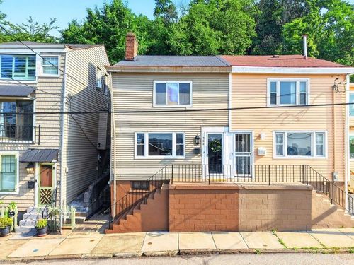 204 Jefferson St, Pittsburgh, PA, 15212-4037 | Card Image