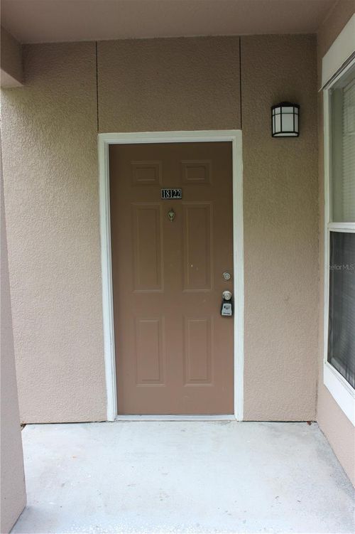 18122-18122 Villa Creek Dr, TAMPA, FL, 33647-2597 | Card Image