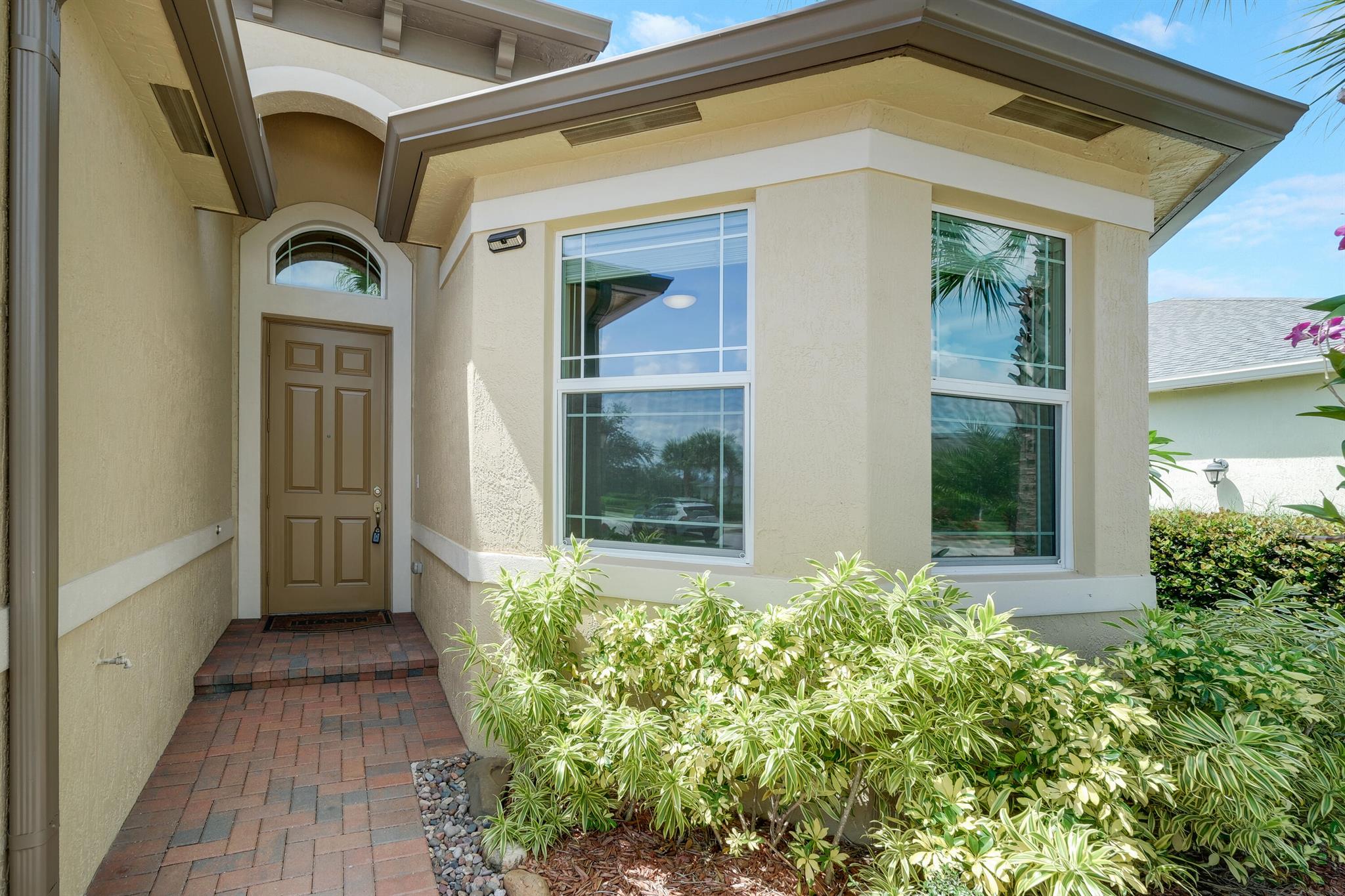 Winding Lakes Cir, Port Street Lucie, FL 34987