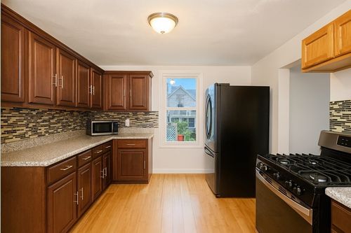 1-74 Grand St, Lowell, MA, 01851-2624 | Card Image