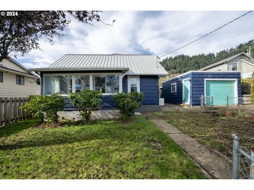 305 4th St, Garibaldi, OR, 97118 | Card Image