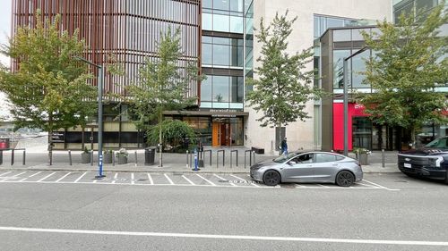 4911-4650 Brentwood Blvd, Burnaby, BC, V5C0M3 | Card Image