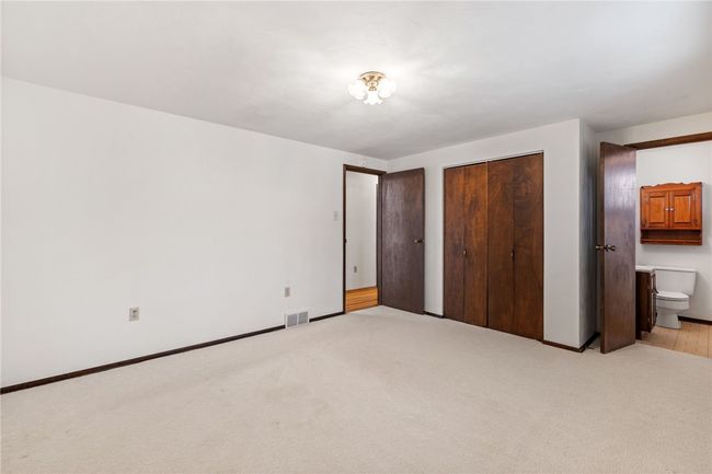 461 Willow St, House other with 3 bedrooms, 3 bathrooms and 2 parking in Springdale PA | Image 13