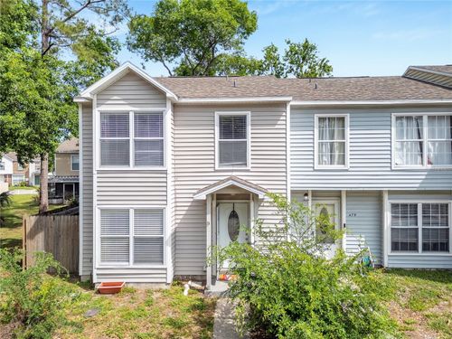 477 Green Spring Cir, Winter Springs, FL, 32708-3028 | Card Image