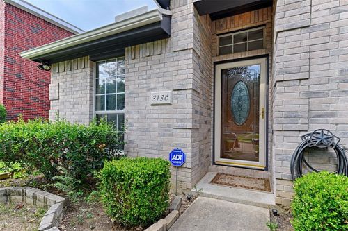 3136 Delaford Dr, Carrollton, TX, 75007-3746 | Card Image