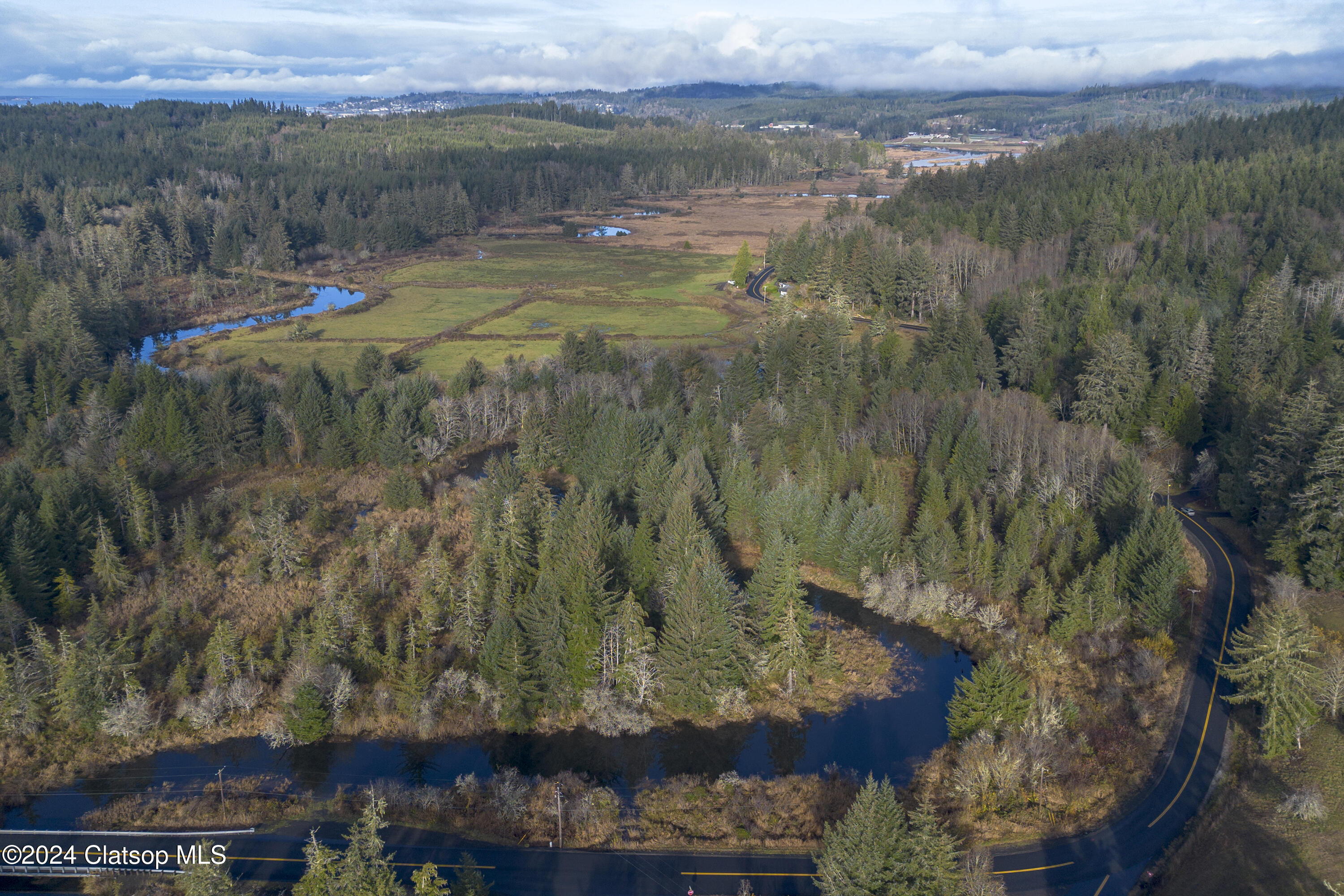 Land in Astoria 3