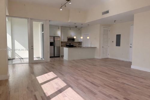 303-6701 Biscayne Blvd, MIAMI, FL, 33138-6218 | Card Image