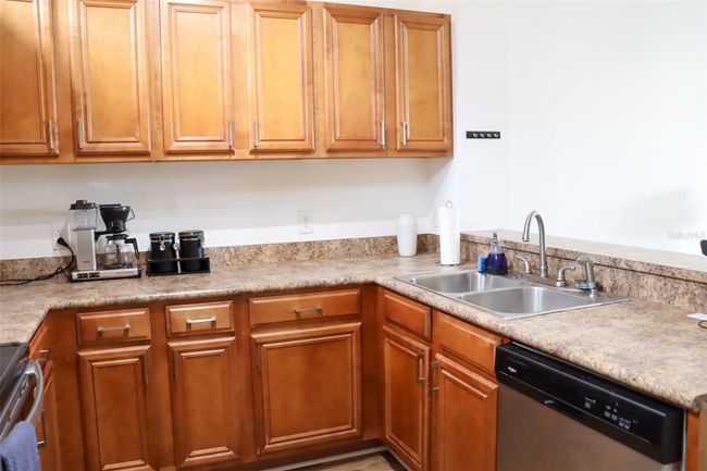 Kitchen | Image 7