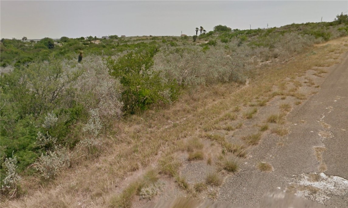 Land in Sandia 3
