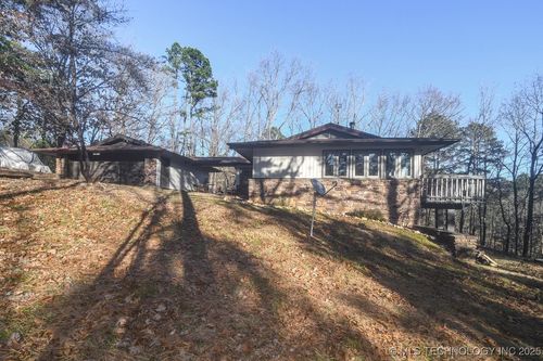 826 Running Water Trl, Kansas, OK, 74347-9301 | Card Image