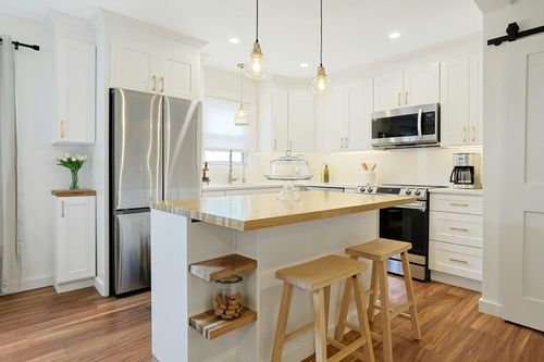 92-92 Charter Cir, Ossining, NY, 10562-6005 | Card Image