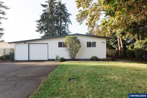 990 Washington St, Aumsville, OR, 97325-9011 | Card Image