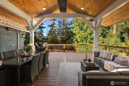 22613 78th Pl W, Edmonds, WA, 98026-8326 | Card Image