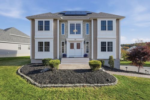 124 Samoset Dr, Leominster, MA, 01453-4772 | Card Image