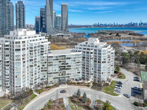 607-2261 Lake Cres, Etobicoke, ON, M8V | Card Image