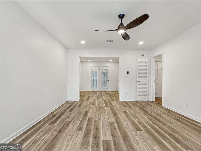 193 High Creek Dr, Townhouse with 2 bedrooms, 3 bathrooms and null parking in Roswell GA | Image 6