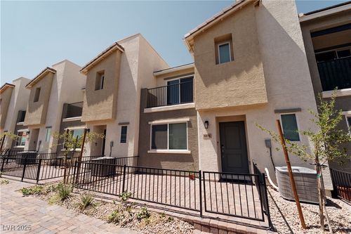 6816 Citron Mist Ct, North Las Vegas, NV, 89086-1645 | Card Image