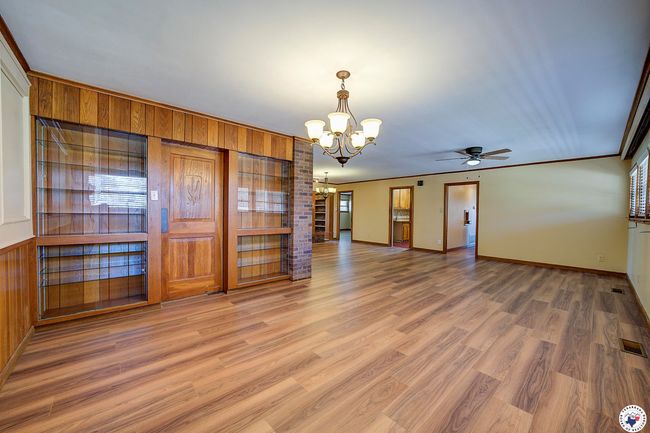 1300 Brazos St, House other with 3 bedrooms, 3 bathrooms and null parking in Texarkana TX | Image 13