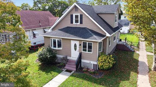 701 New Jersey Ave, Palmyra, NJ, 08065-1721 | Card Image