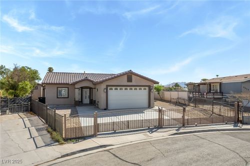 2214 Wilkinson Way, North Las Vegas, NV, 89030-6645 | Card Image