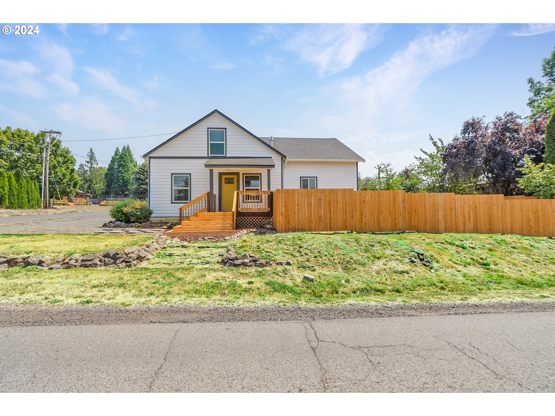 Bridge St, Lafayette, OR 97127