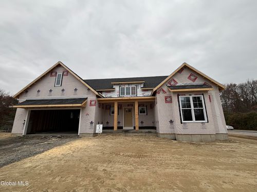 3 Wyatt'S Way, Clifton Park, NY, 12065 | Card Image