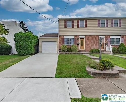 1543 Riegel St, HELLERTOWN, PA, 18055-1159 | Card Image