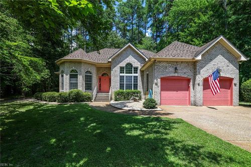 108 Neuse Cir, Hertford, NC, 27944-9235 | Card Image