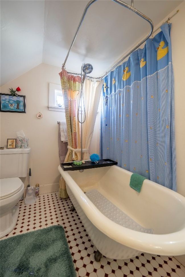 207 2 Nd St E, House other with 3 bedrooms, 3 bathrooms and null parking in Clyde Park MT | Image 28