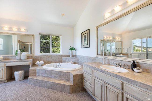 654 Chaparral Cir, House other with 4 bedrooms, 4 bathrooms and 8 parking in Napa CA | Image 40