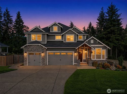 5492 Skyfall Pl Nw, Bremerton, WA, 98312-7804 | Card Image