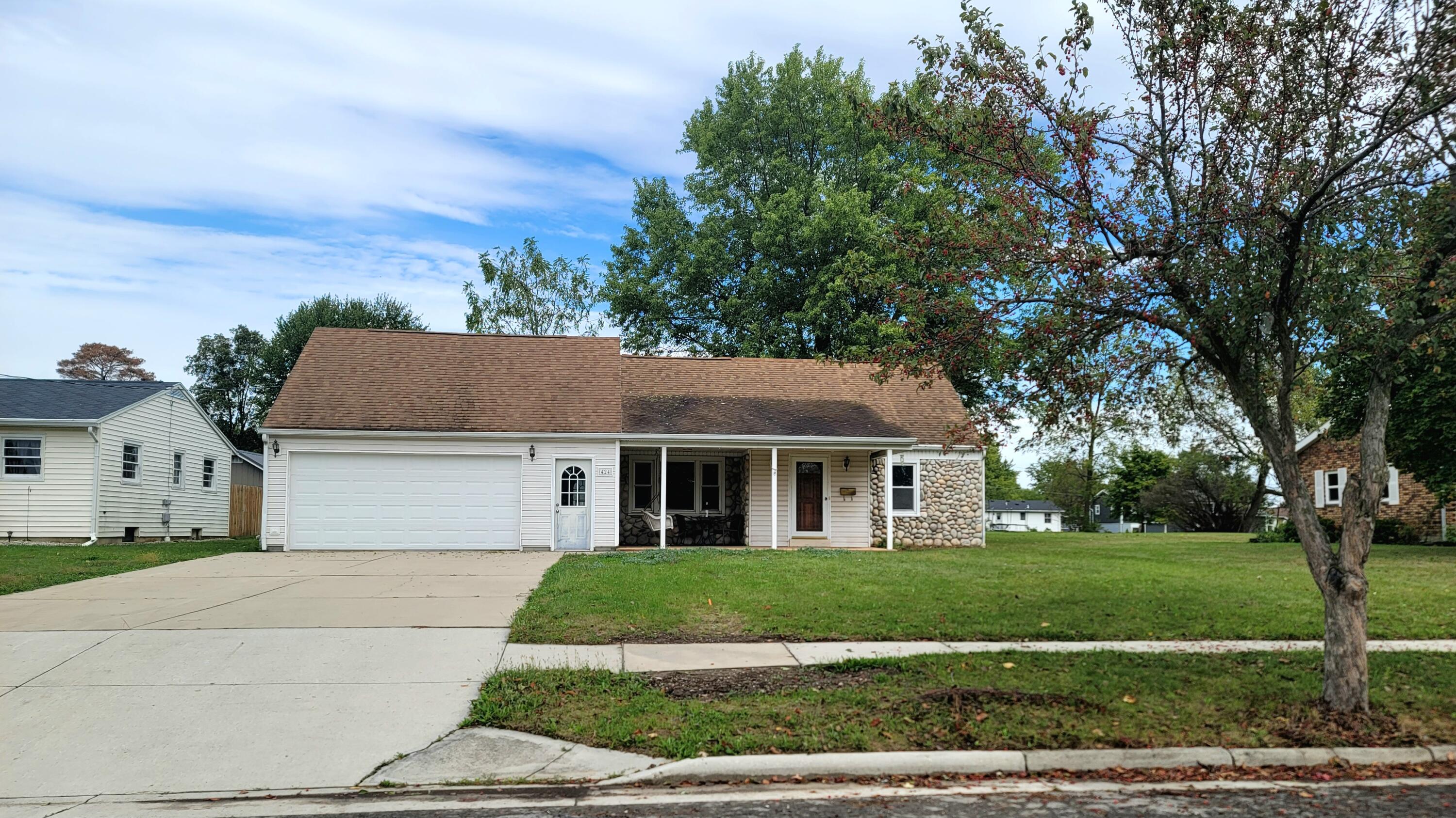Hoopengarner St, Wapakoneta, OH 45895