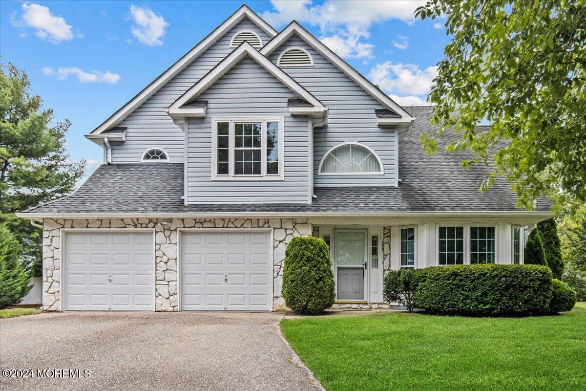 Silverwood Ct, Toms River, NJ 08753