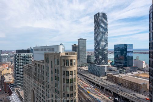 3212-8 The Esplanade, Toronto, ON, M5E0A6 | Card Image