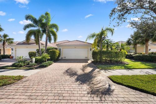 7561 Pesaro Dr, SARASOTA, FL, 34238-6223 | Card Image