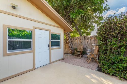 1724 37th St, West Palm Beach, FL, 33407-3502 | Card Image