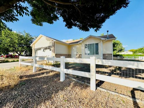 486 Gentle Winds Ct, Clifton, CO, 81520-6706 | Card Image