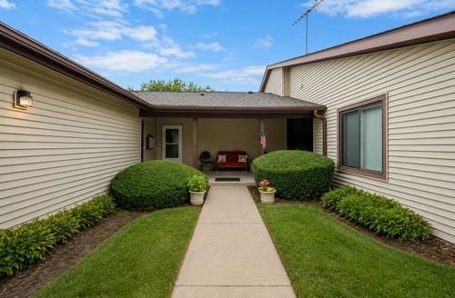 d-5202 Winslow Cir, McHenry, IL, 60050-5083 | Card Image