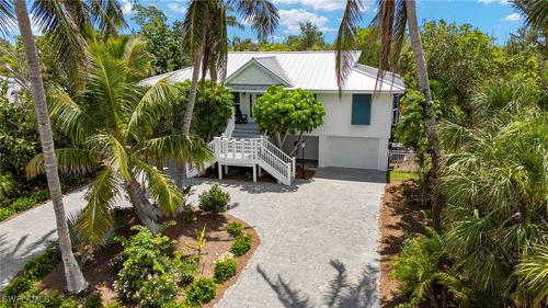 1062 S Yachtsman Dr, SANIBEL, FL, 33957-5013 | Card Image