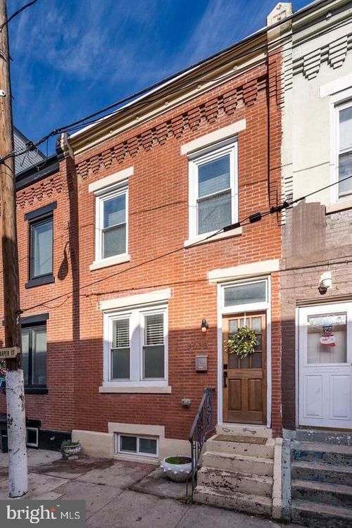 3013 Harper St, PHILADELPHIA, PA, 19130-1125 | Card Image