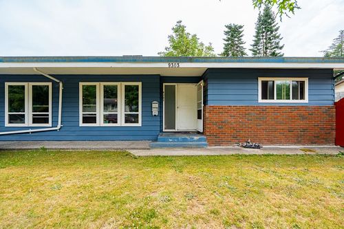 9303 Stuart Cres, Surrey, BC, V3V1T8 | Card Image