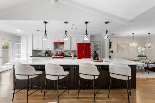 2125 Lakecrest Drive, Grapevine, TX, 76051 | Card Image