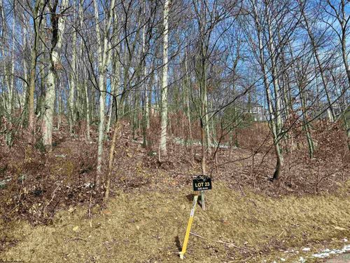 108 Iris Ln, Morgantown, WV, 26501-2290 | Card Image