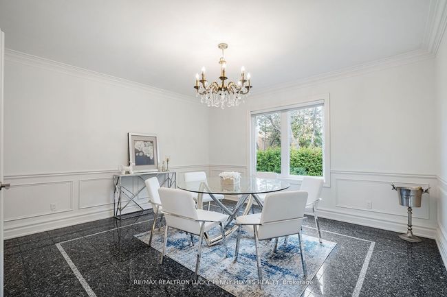 16 Noble St, House other with 7 bedrooms, 6 bathrooms and 12 parking in Markham ON | Image 11